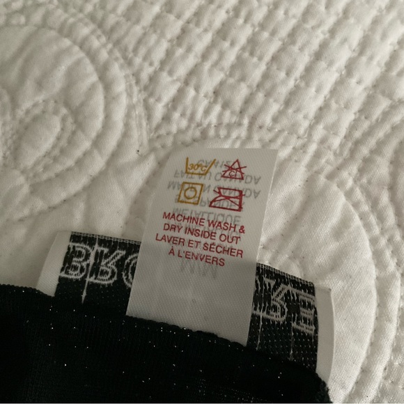 BROCHURE, BLACK METALLIC SLEEVELESS BLOUSE, SIZE: M - Picture 7 of 8